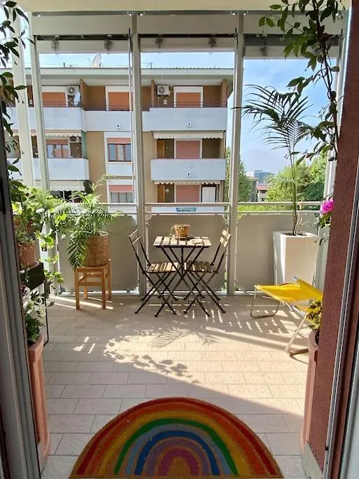 Apartment Grazioso B&B Reggio Emilia